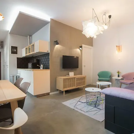 Carpe Diem Apartments Cvjetni Zagreb Exterior photo